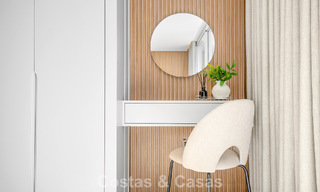 Penthouse prestigieux rénové à vendre, adjacent à un parcours de golf de premier plan à La Quinta, Benahavis - Marbella 74463 