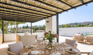 Penthouse prestigieux rénové à vendre, adjacent à un parcours de golf de premier plan à La Quinta, Benahavis - Marbella 74469 