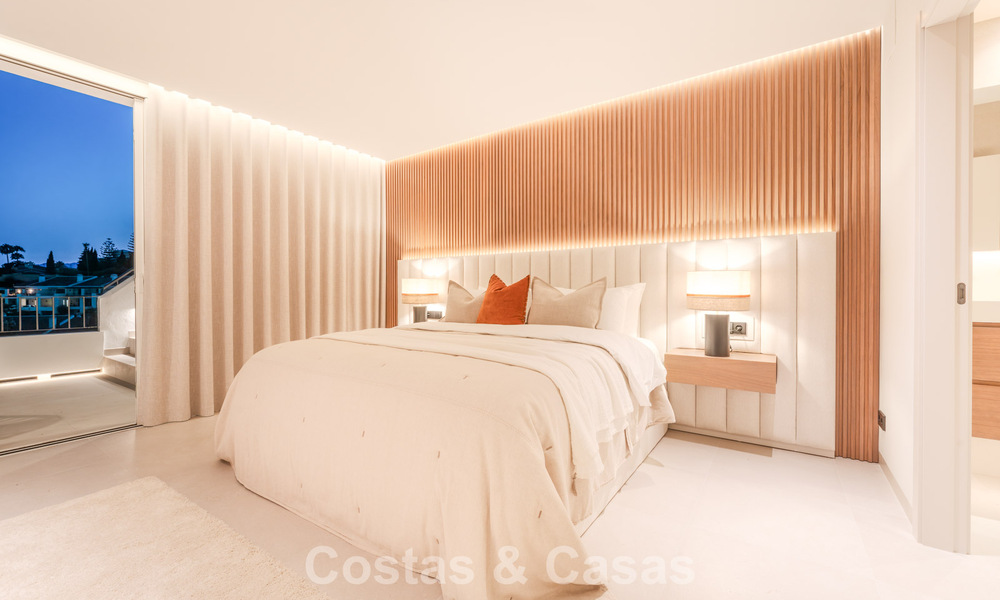 Penthouse prestigieux rénové à vendre, adjacent à un parcours de golf de premier plan à La Quinta, Benahavis - Marbella 74479