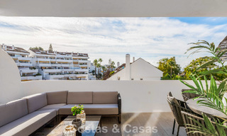 Appartement contemporain rénové à distance de marche de toutes les commodités et de la plage à Nueva Andalucia, Marbella 74649 