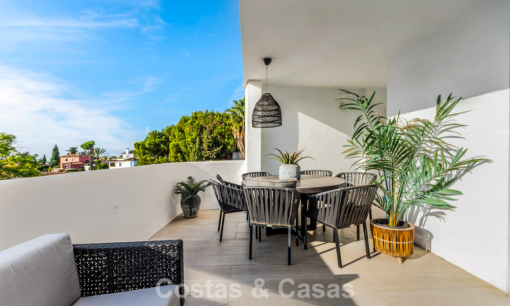 Appartement contemporain rénové à distance de marche de toutes les commodités et de la plage à Nueva Andalucia, Marbella 74651