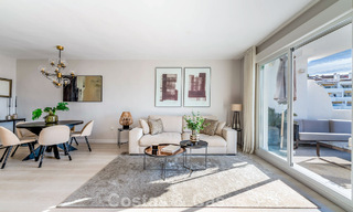 Appartement contemporain rénové à distance de marche de toutes les commodités et de la plage à Nueva Andalucia, Marbella 74654 