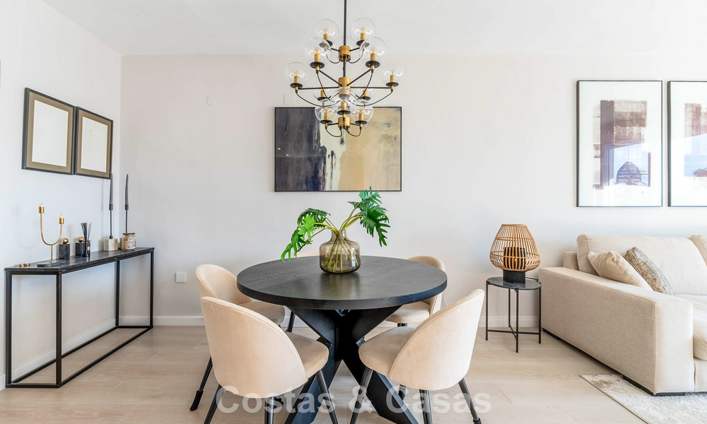 Appartement contemporain rénové à distance de marche de toutes les commodités et de la plage à Nueva Andalucia, Marbella 74655