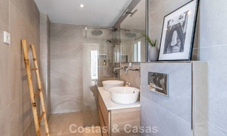 Appartement contemporain rénové à distance de marche de toutes les commodités et de la plage à Nueva Andalucia, Marbella 74659 