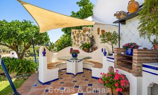 Maison spacieuse à vendre, avec de vastes espaces extérieurs dans un complexe fermé à Nueva Andalucia, Marbella 74697 