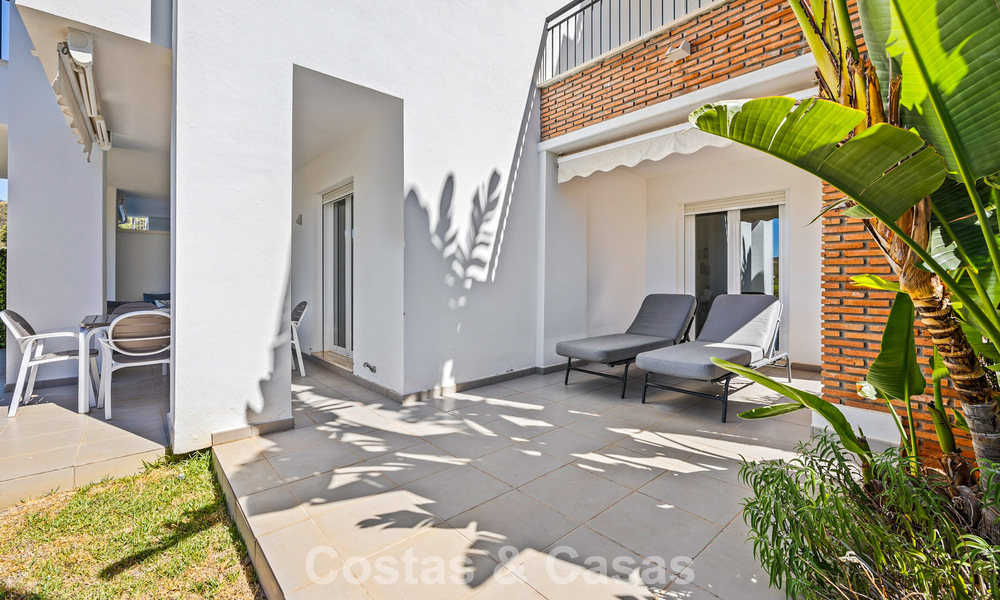 Luxueux appartement avec jardin de 3 chambres à vendre entouré de terrains de golf à Benahavis - Marbella 773669