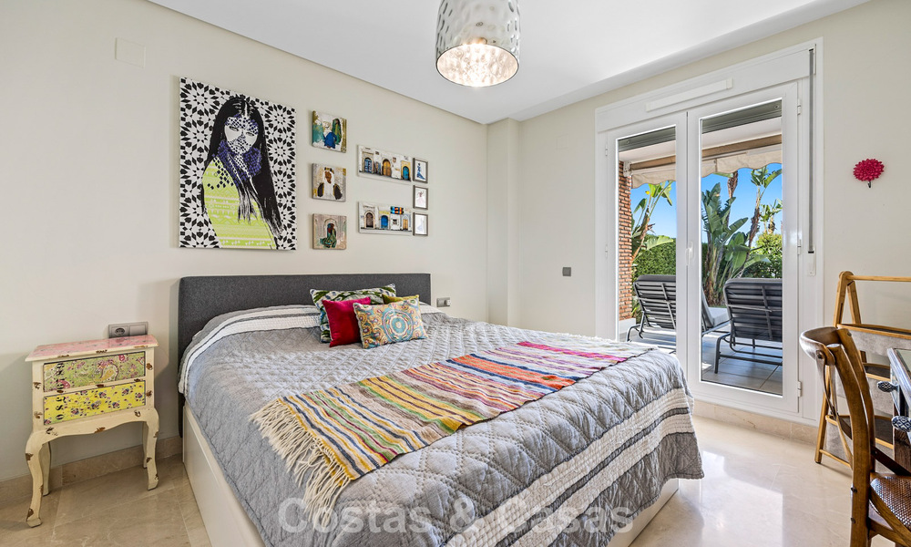 Luxueux appartement avec jardin de 3 chambres à vendre entouré de terrains de golf à Benahavis - Marbella 773670