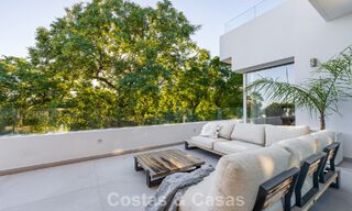 Belle villa moderne de luxe avec logement séparée à vendre à Nueva Andalucia, Marbella 774119 