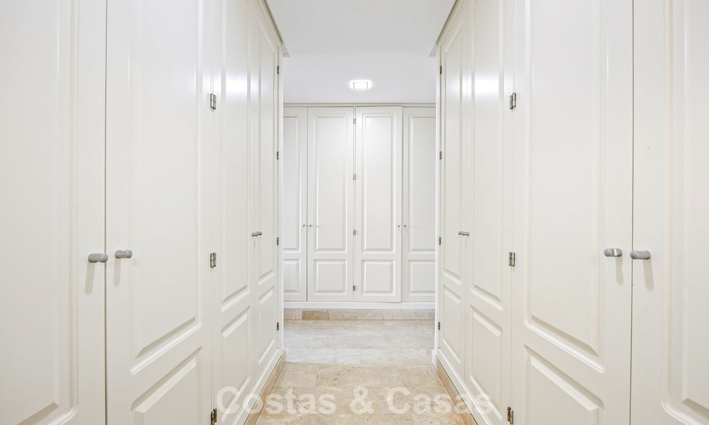 Maison semi-détachée avec jardin privé et vue panoramique à vendre à Benahavis - Marbella 774180