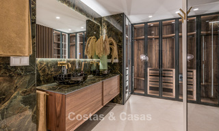 Luxueux appartement rénové avec vue sur la mer à vendre dans un complexe de plage exclusif à Los Monteros, Marbella Est 778333 