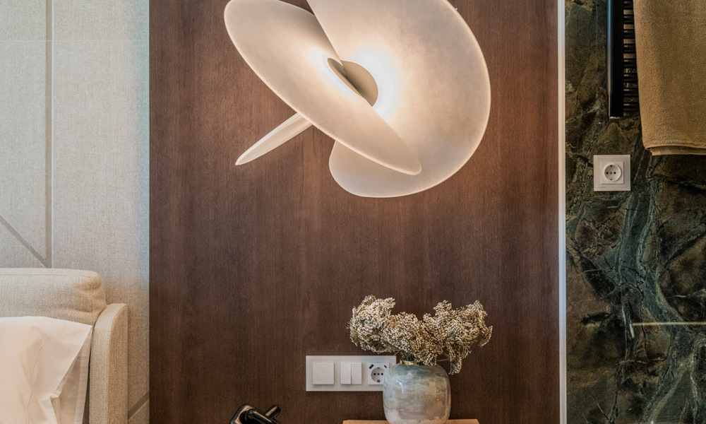 Luxueux appartement rénové avec vue sur la mer à vendre dans un complexe de plage exclusif à Los Monteros, Marbella Est 778358