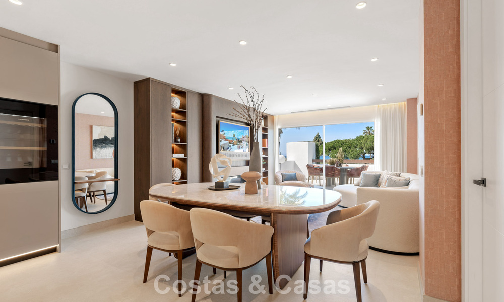 Luxueux appartement rénové avec vue sur la mer à vendre dans un complexe de plage exclusif à Los Monteros, Marbella Est 778369