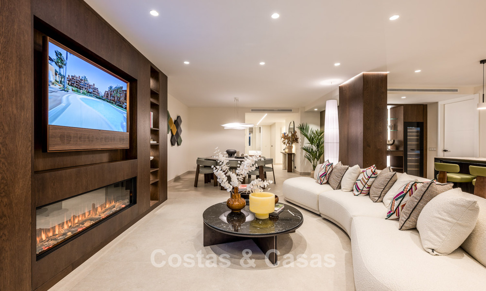 Appartement élégant rénové avec vue sur la mer à vendre dans un complexe de plage exclusif à Los Monteros, Marbella Est 778378