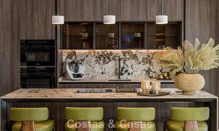 Appartement élégant rénové avec vue sur la mer à vendre dans un complexe de plage exclusif à Los Monteros, Marbella Est 778403 