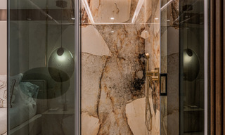 Appartement élégant rénové avec vue sur la mer à vendre dans un complexe de plage exclusif à Los Monteros, Marbella Est 778419 