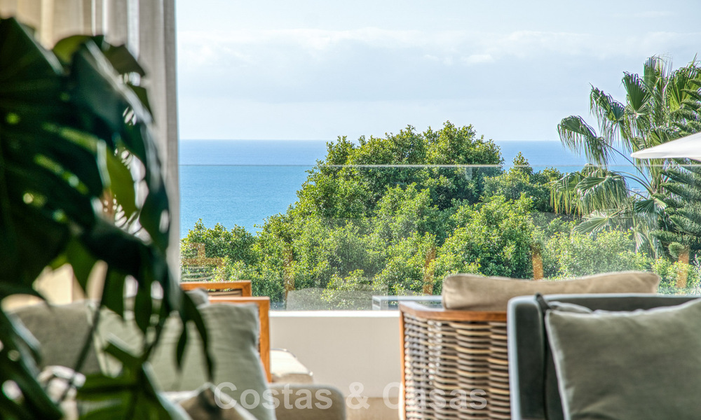 Luxueux appartement en duplex à vendre avec vue sur la mer dans un complexe haut de gamme de Sierra Blanca sur le Golden Mile de Marbella 774572