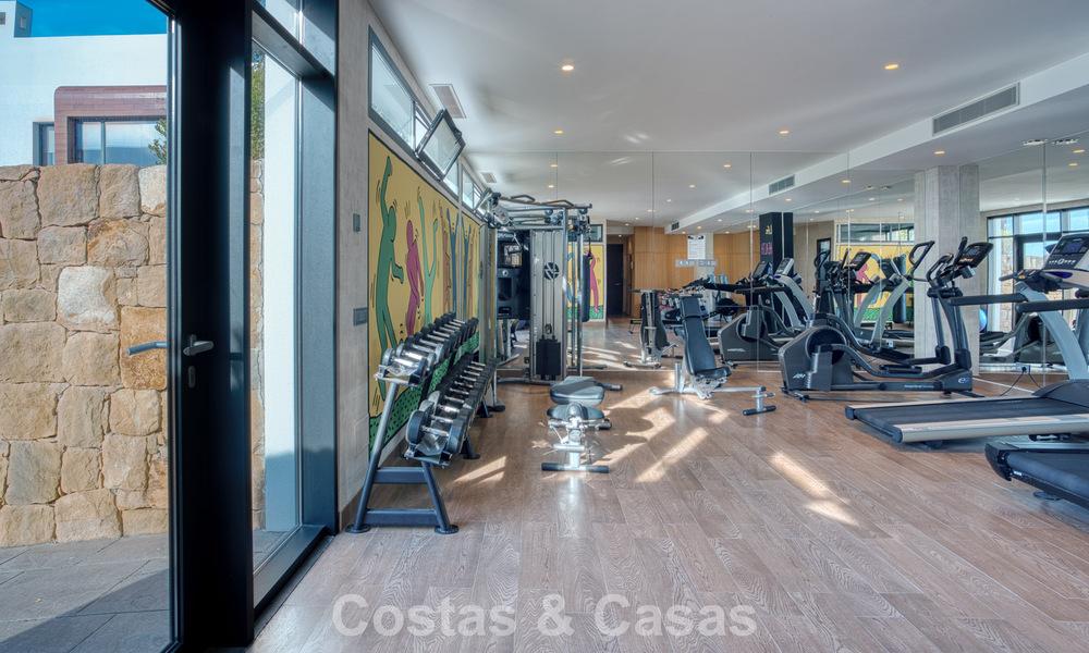 Luxueux appartement en duplex à vendre avec vue sur la mer dans un complexe haut de gamme de Sierra Blanca sur le Golden Mile de Marbella 774578