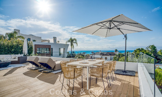 Luxueux appartement en duplex à vendre avec vue sur la mer dans un complexe haut de gamme de Sierra Blanca sur le Golden Mile de Marbella 774599 