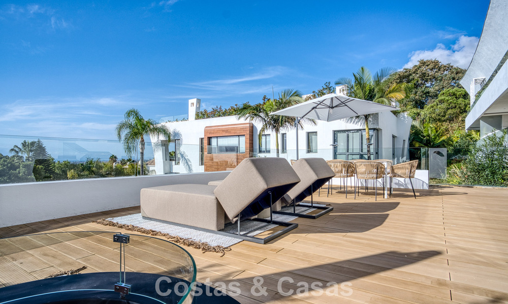 Luxueux appartement en duplex à vendre avec vue sur la mer dans un complexe haut de gamme de Sierra Blanca sur le Golden Mile de Marbella 774601