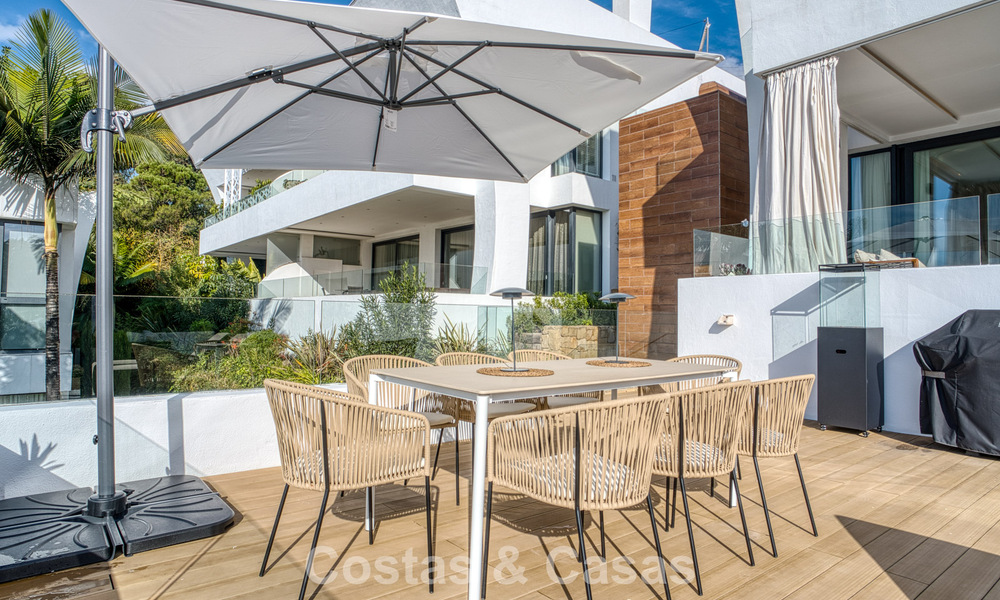 Luxueux appartement en duplex à vendre avec vue sur la mer dans un complexe haut de gamme de Sierra Blanca sur le Golden Mile de Marbella 774604