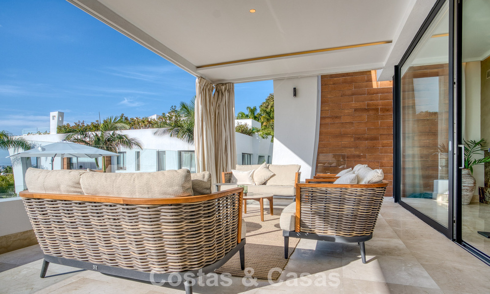 Luxueux appartement en duplex à vendre avec vue sur la mer dans un complexe haut de gamme de Sierra Blanca sur le Golden Mile de Marbella 774611