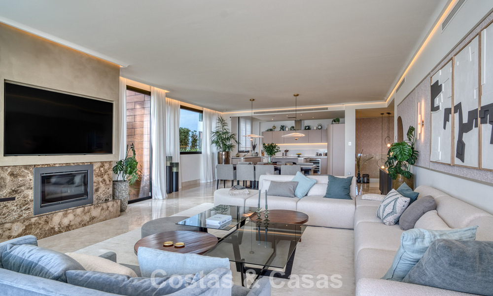 Luxueux appartement en duplex à vendre avec vue sur la mer dans un complexe haut de gamme de Sierra Blanca sur le Golden Mile de Marbella 774613