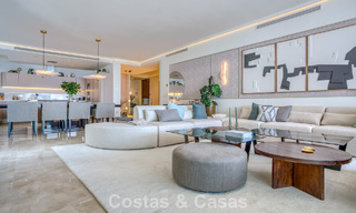 Luxueux appartement en duplex à vendre avec vue sur la mer dans un complexe haut de gamme de Sierra Blanca sur le Golden Mile de Marbella 774615 