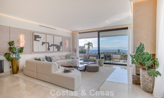 Luxueux appartement en duplex à vendre avec vue sur la mer dans un complexe haut de gamme de Sierra Blanca sur le Golden Mile de Marbella 774616 