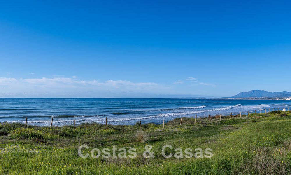 Spacieux appartement de 3 chambres avec vue panoramique sur la mer à vendre dans un complexe de plage à l'est du centre de Marbella 774652
