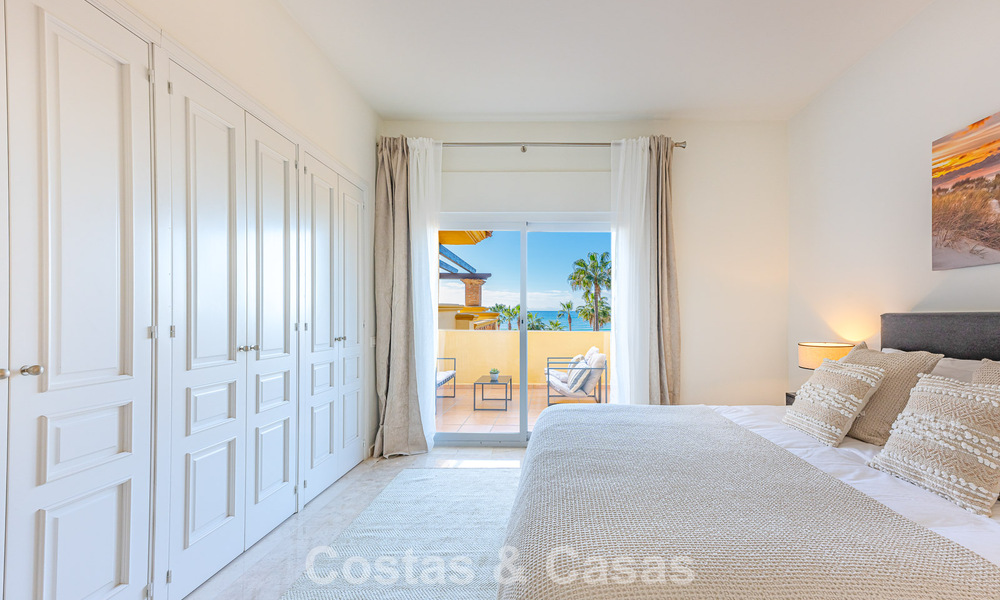 Spacieux appartement de 3 chambres avec vue panoramique sur la mer à vendre dans un complexe de plage à l'est du centre de Marbella 774660