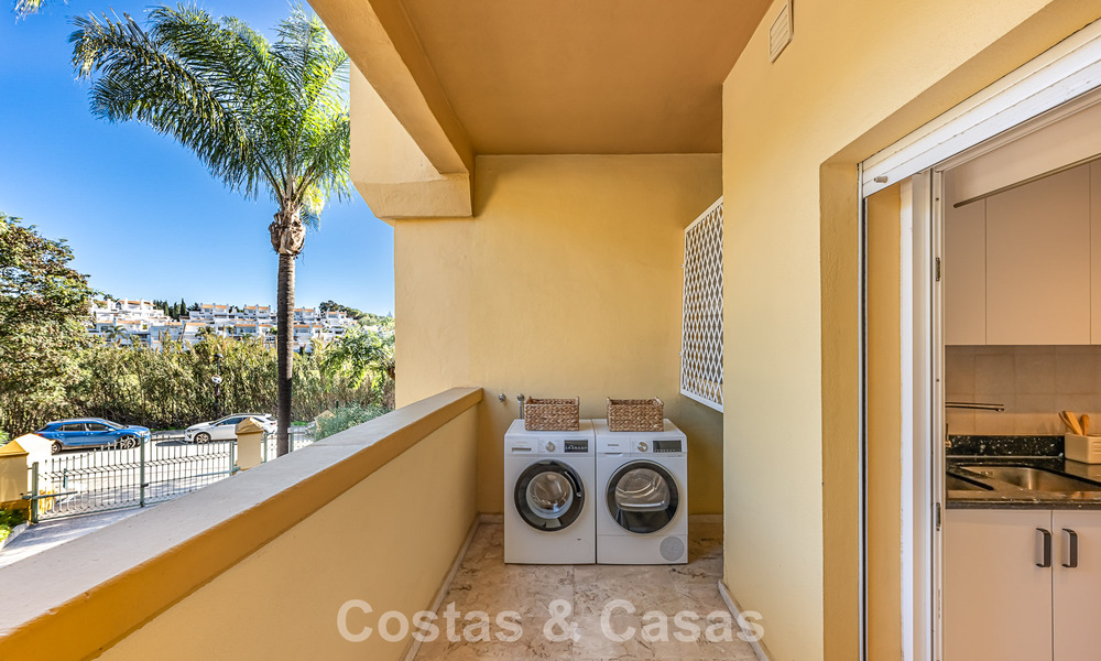 Spacieux appartement de 3 chambres avec vue panoramique sur la mer à vendre dans un complexe de plage à l'est du centre de Marbella 774687