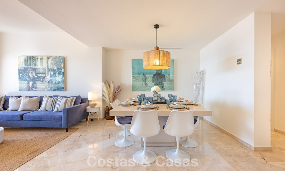 Spacieux appartement de 3 chambres avec vue panoramique sur la mer à vendre dans un complexe de plage à l'est du centre de Marbella 774692