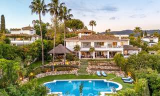 Belle villa de style espagnol avec vue imprenable sur la mer à vendre à Elviria, Marbella Est 774737 