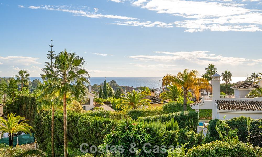 Belle villa de style espagnol avec vue imprenable sur la mer à vendre à Elviria, Marbella Est 774753