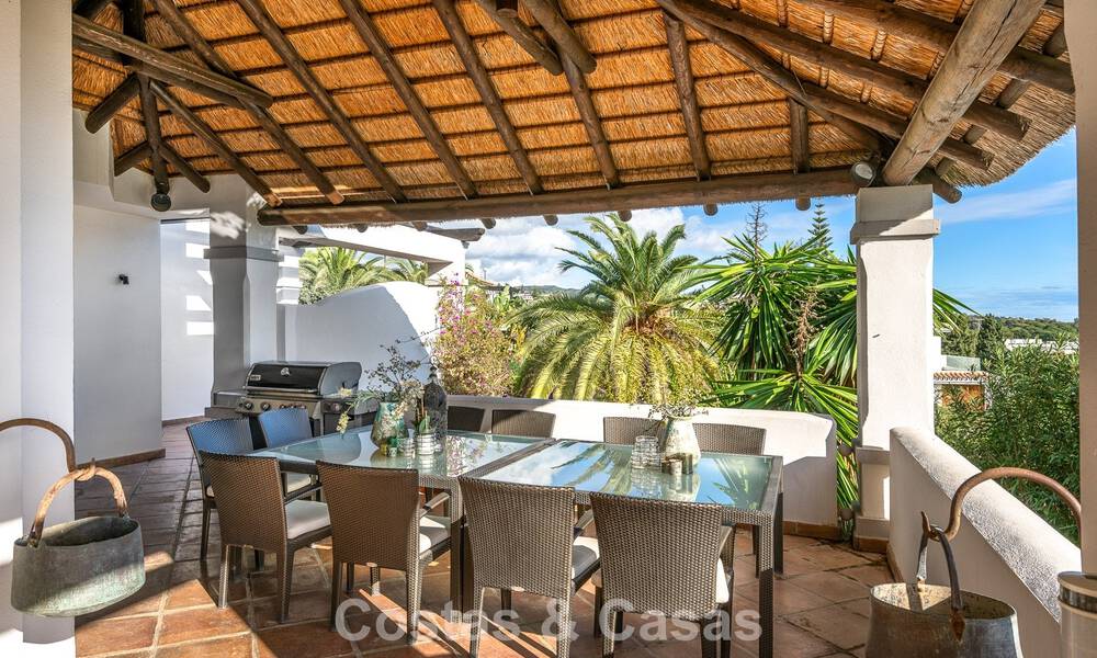 Belle villa de style espagnol avec vue imprenable sur la mer à vendre à Elviria, Marbella Est 774764