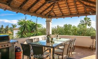 Belle villa de style espagnol avec vue imprenable sur la mer à vendre à Elviria, Marbella Est 774765 