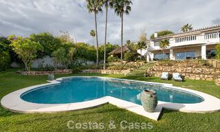Belle villa de style espagnol avec vue imprenable sur la mer à vendre à Elviria, Marbella Est 774775 