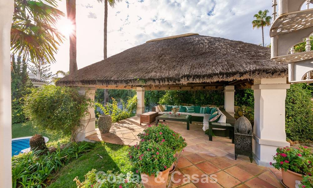 Belle villa de style espagnol avec vue imprenable sur la mer à vendre à Elviria, Marbella Est 774777
