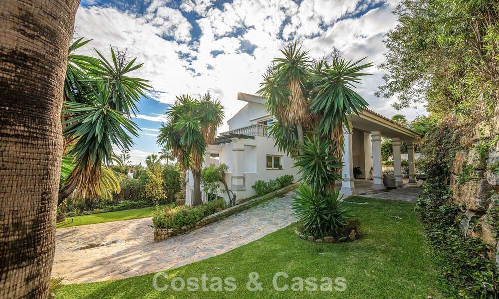Belle villa de style espagnol avec vue imprenable sur la mer à vendre à Elviria, Marbella Est 774778