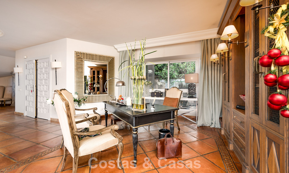 Belle villa de style espagnol avec vue imprenable sur la mer à vendre à Elviria, Marbella Est 774796