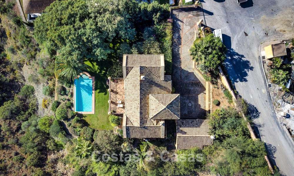 Villa de luxe andalouse à vendre, dans le quartier exclusif et sécurisé d'El Madroñal, Marbella - Benahavis 774824