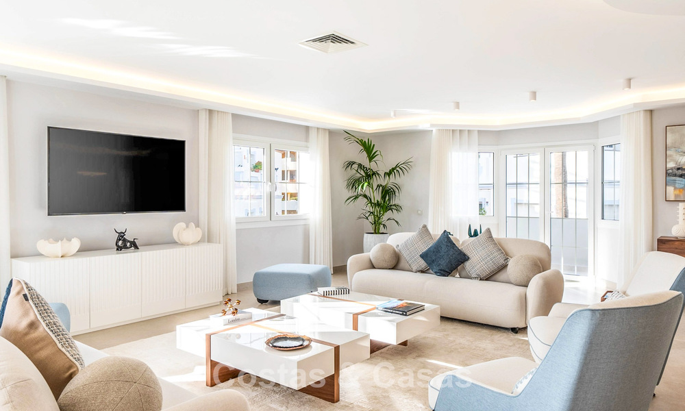 Magnifique penthouse double avec vue sur la mer à vendre à distance de marche de Puerto Banus, Marbella 774861
