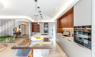 Magnifique penthouse double avec vue sur la mer à vendre à distance de marche de Puerto Banus, Marbella 774863 