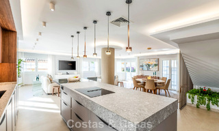 Magnifique penthouse double avec vue sur la mer à vendre à distance de marche de Puerto Banus, Marbella 774867 