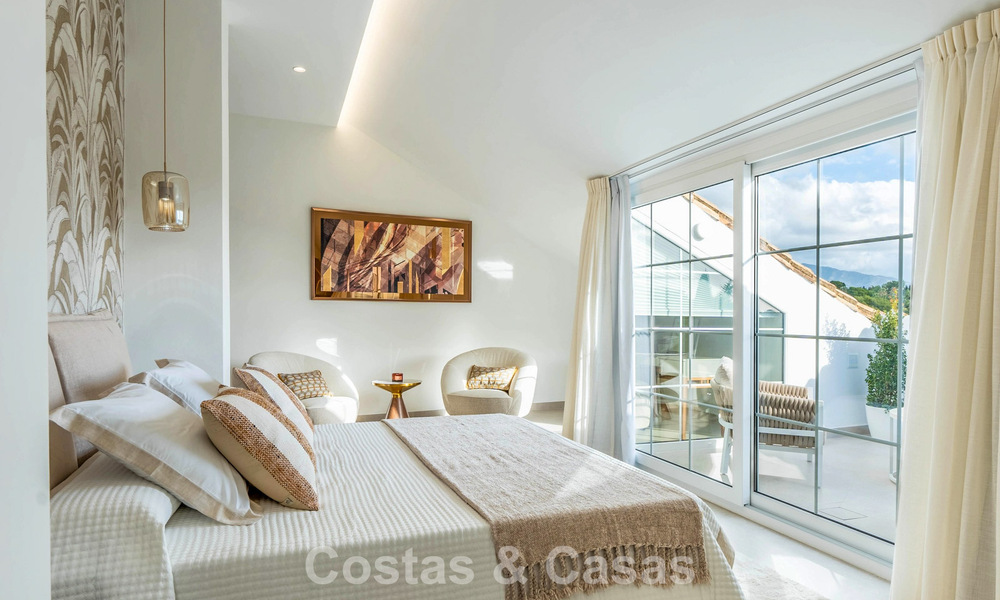Magnifique penthouse double avec vue sur la mer à vendre à distance de marche de Puerto Banus, Marbella 774874