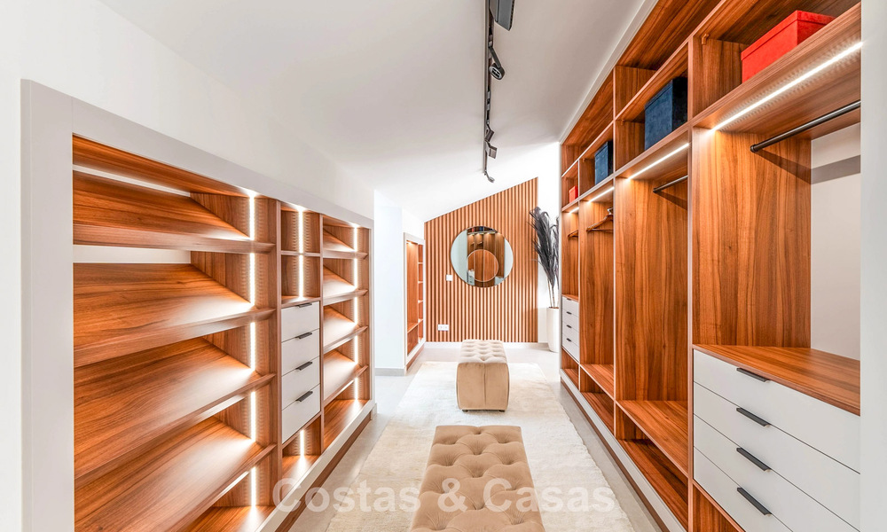 Magnifique penthouse double avec vue sur la mer à vendre à distance de marche de Puerto Banus, Marbella 774879