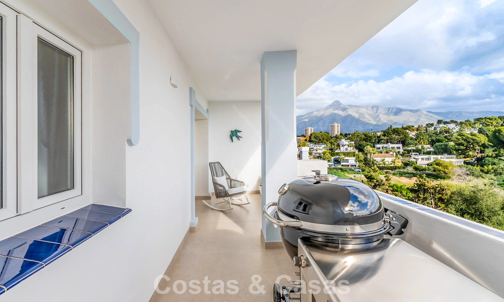 Magnifique penthouse double avec vue sur la mer à vendre à distance de marche de Puerto Banus, Marbella 774888