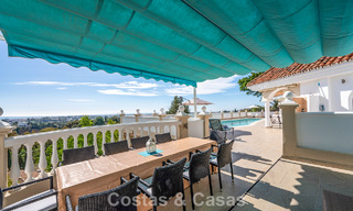 Villa méditerranéenne classique à vendre avec vue panoramique sur la mer dans une communauté exclusive à Marbella - Benahavis 774912 