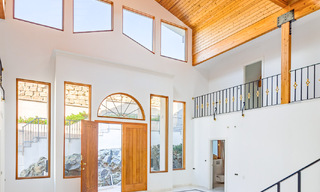 Majestueuse villa de luxe avec vue imprenable sur la mer à vendre, dans une urbanisation très prisée de Benahavis - Marbella 774953 