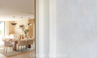 Maison de ville luxueusement rénovée avec vue sur la mer à vendre, dans un quartier fermé sur le Golden Mile de Marbella 774990 